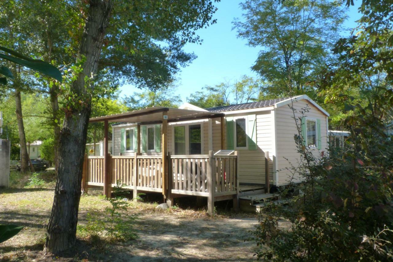 Hotel Camping L'Eau Vive Dauphin Exterior foto