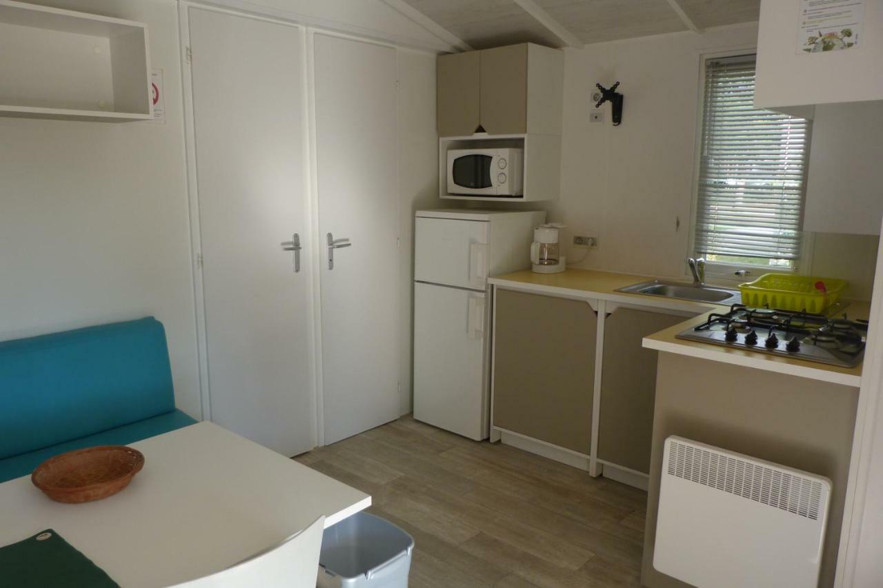 Hotel Camping L'Eau Vive Dauphin Exterior foto