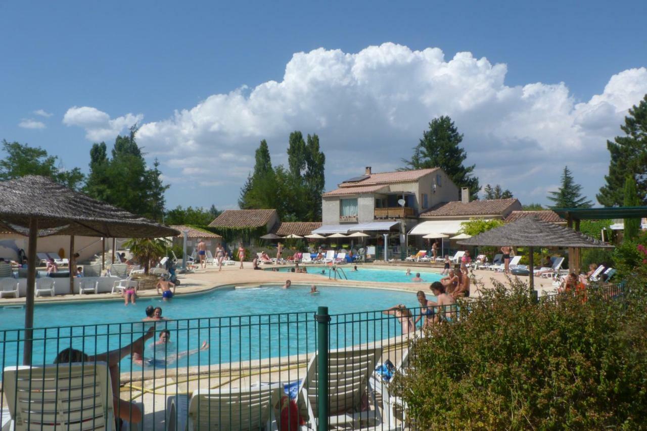 Hotel Camping L'Eau Vive Dauphin Exterior foto